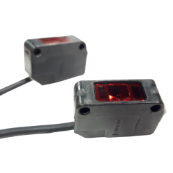 EMPAQUETADORA ULMA P300 P500 SENSOR FOTOELÉCTRICO KEYENCE PZ2-51